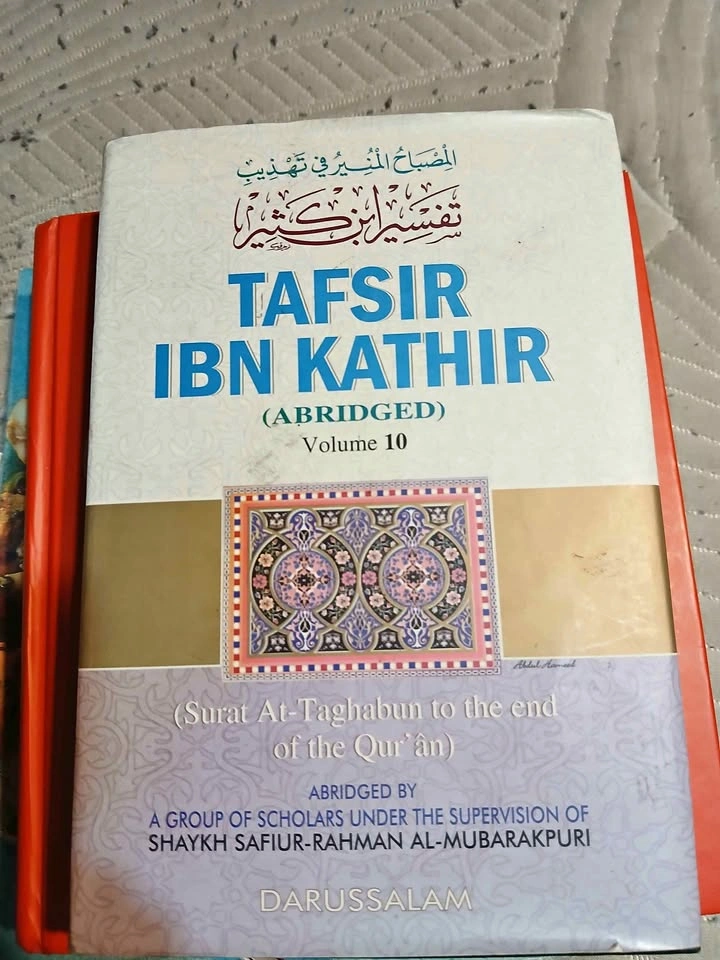 Tafsir Ibn Kathir Vol 10 (Taghabun to End of Quran)