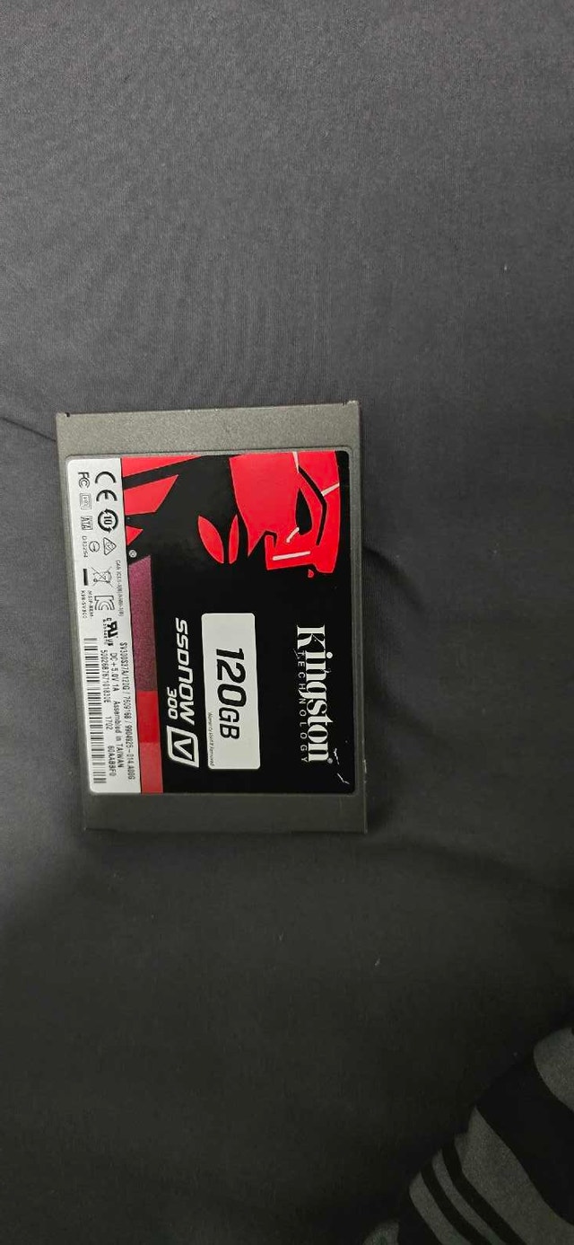 Kingston 120GB SSDNow V300 SATA 3 2.5" SSD