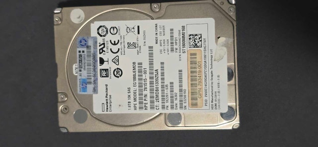 HP 1.8TB 10K SAS 2.5" HDD 781515-001 EG1800JEMDB G8 - photo 3