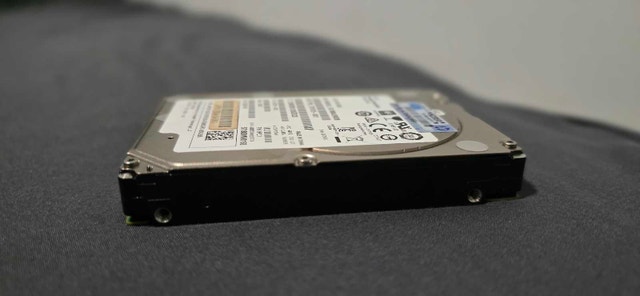 HP 1.8TB 10K SAS 2.5" HDD 781515-001 EG1800JEMDB G8 - photo 4