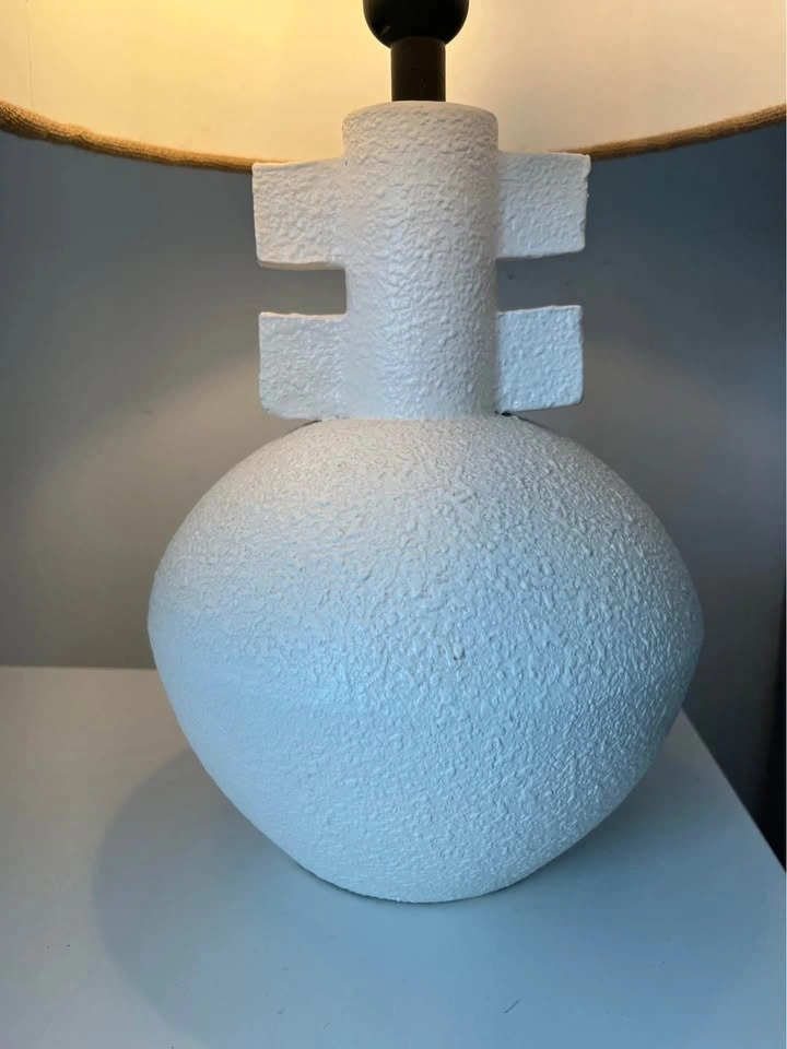 CB2 White Textured Table Lamp - photo 3