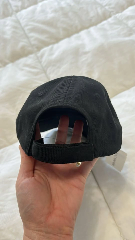 Balenciaga Hat - photo 2