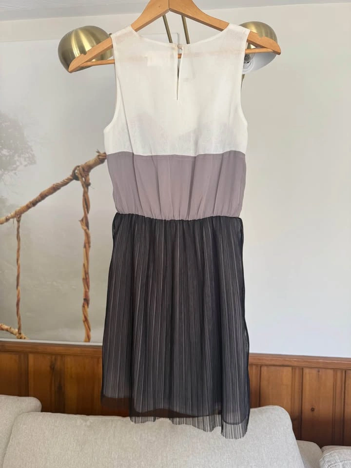 Party dress - photo 2