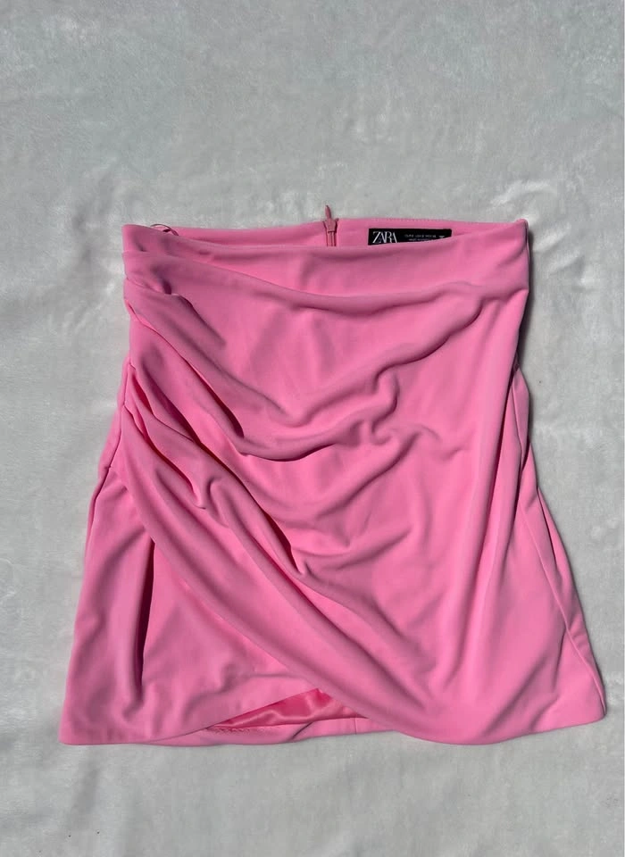 Aritzia, Zara & more Clothing Bundle Lot Size S, All for 75$ - photo 3