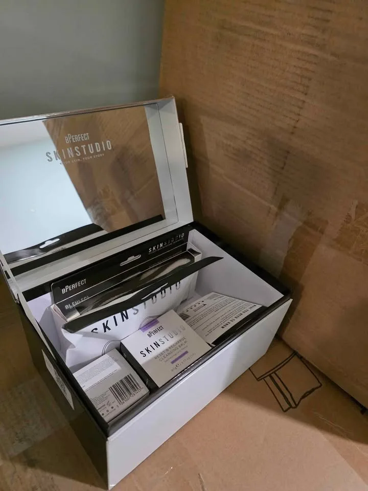 bPerfect Skin Studio Skincare Gift Set – Brand New image indicator(5)