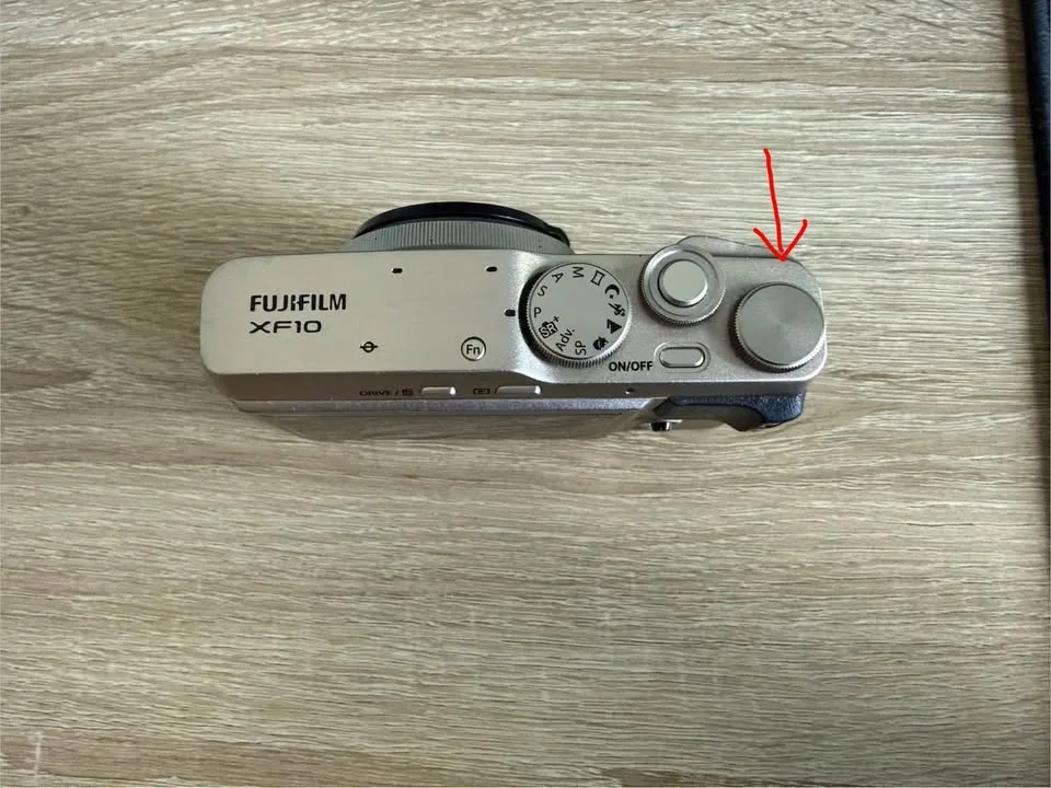 FujiFilm XF10 Camera - photo 3