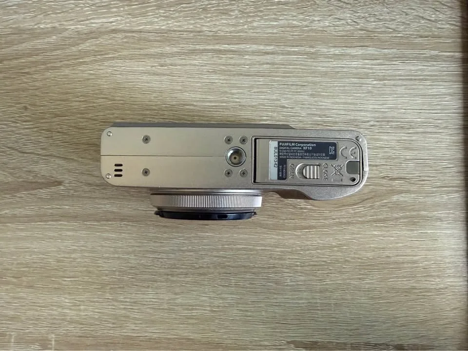 FujiFilm XF10 Camera - photo 4
