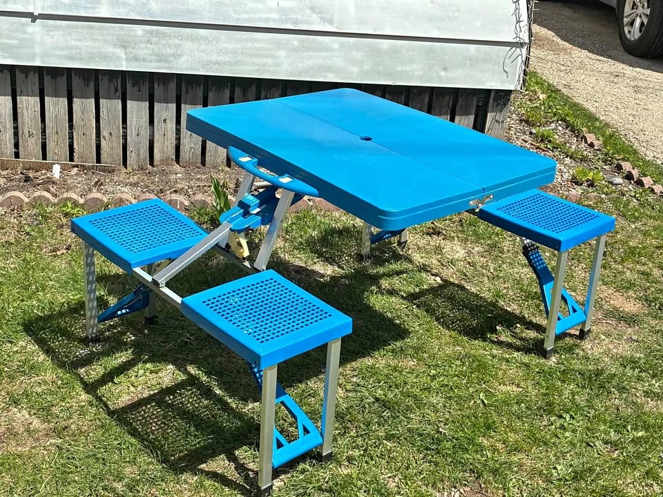 Foldable Kids Picnic Table