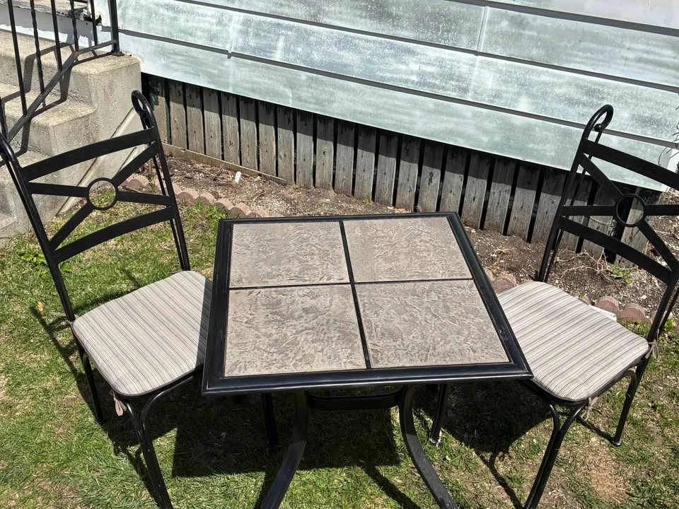 Bistro set - photo 2