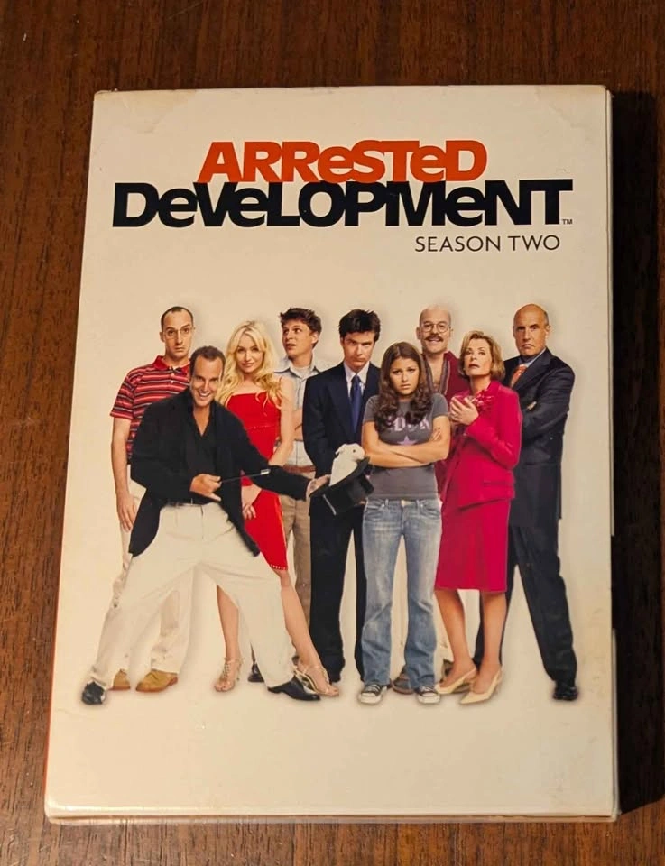3 Seasons of Arrested Development - photo 4