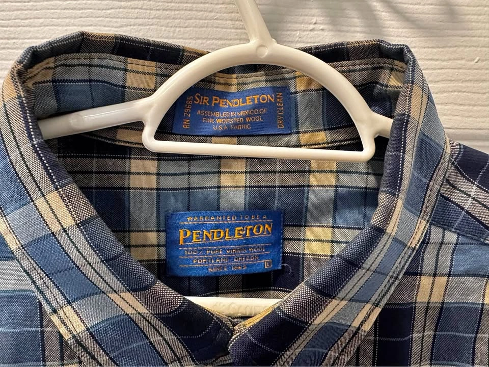 Pendleton Blue & Cream Wool Shirt Large (Fits XL)