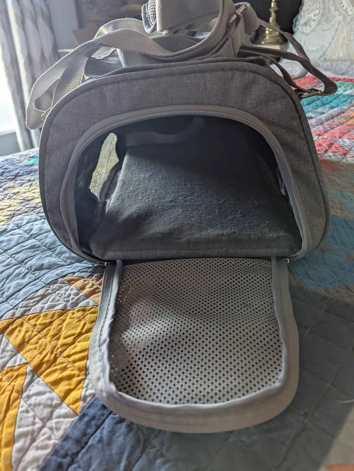 Pet Carrier for Small Dog or Cat - photo 2