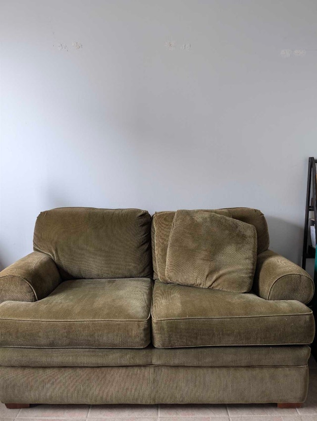 Olive couch - photo 2