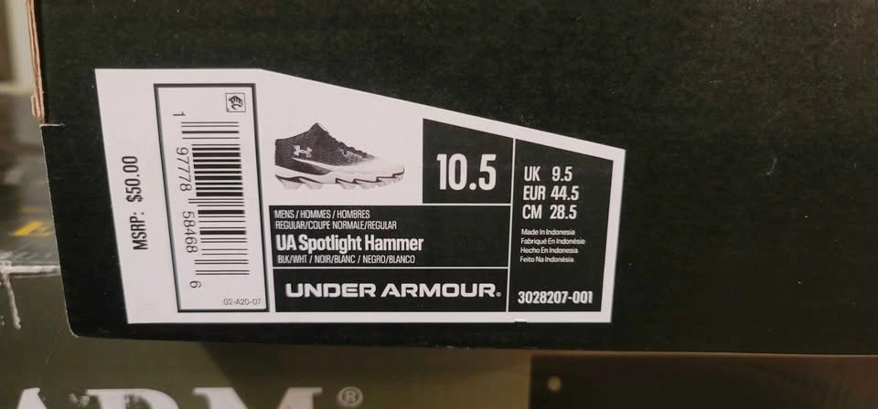 Under Armour Spotlight Hammer Shoes - photo 3