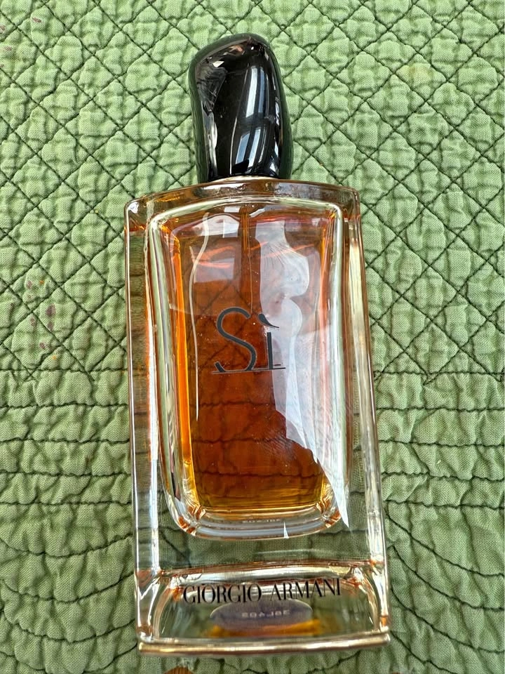 Giorgio Armani Sì Eau de Parfum