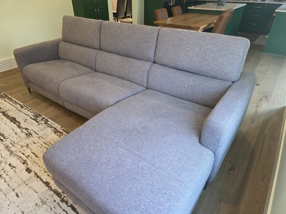 KODE Kendra Power Motion Sectional Sofa - 109", Light Grey - photo 2