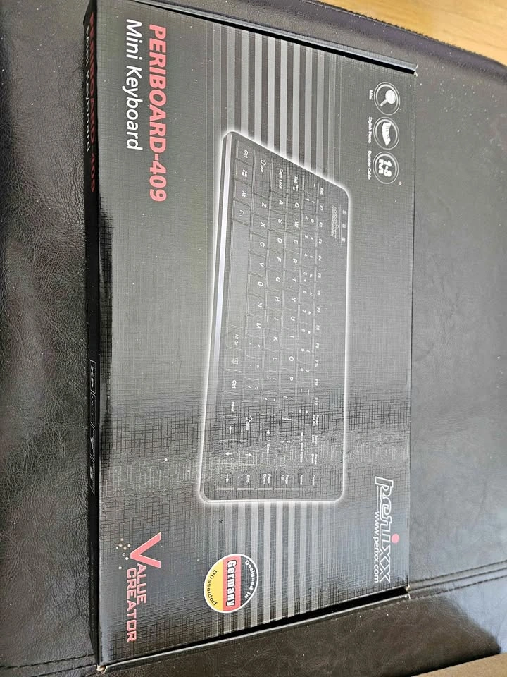 Perixx PERIBOARD‑409 Mini Keyboard – Great Condition
