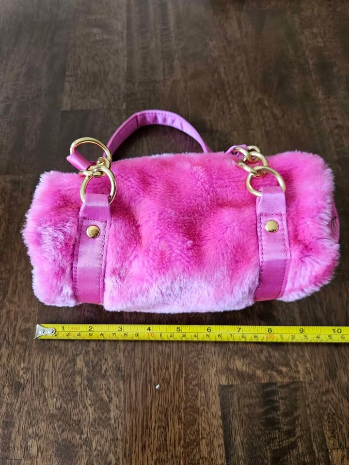 Y2K Angelic Eyes Pink Faux Fur Barrel Bag - photo 4