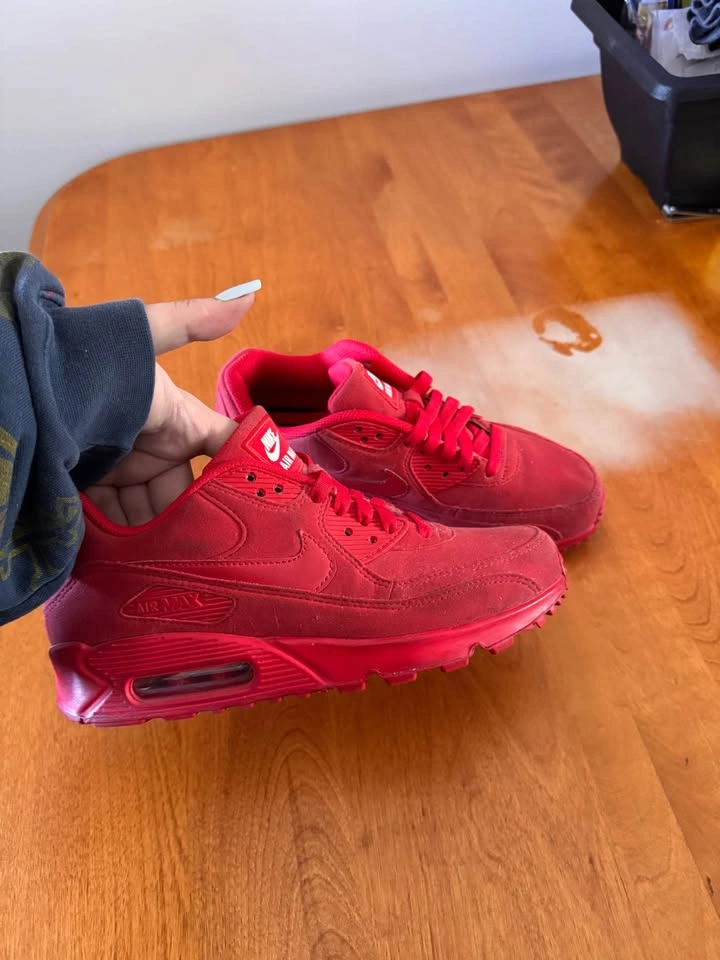 Nike Air Max 90s in Triple Red (If ad is up it’s available) - photo 2