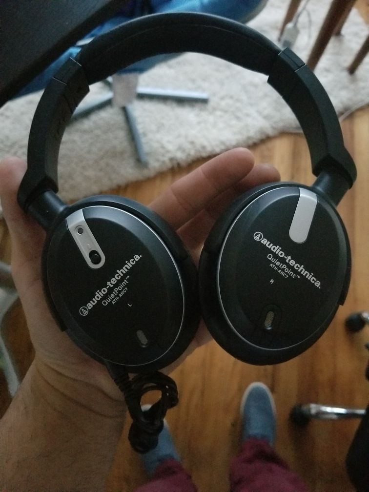 Audio Technica ATH-ANC7 Wired Headphones
