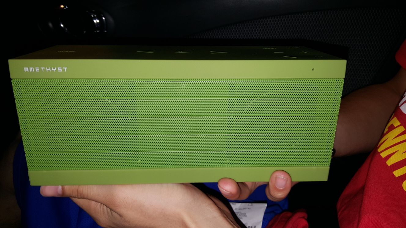 Amethyst Bluetooth Speaker