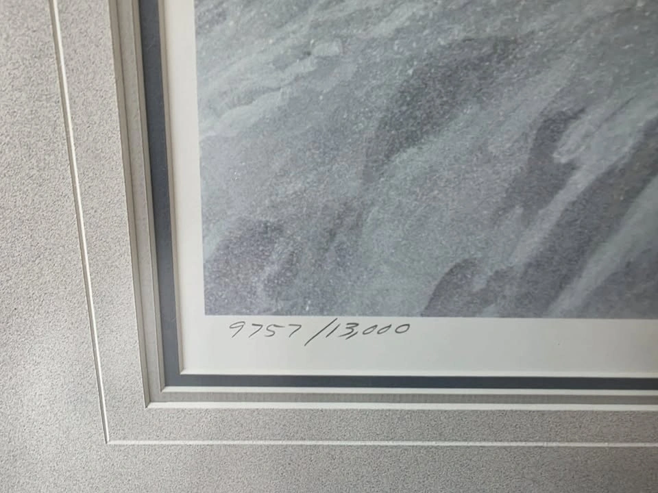 Robert Bateman "Arctic Cliff – White Wolves" Signed Print - photo 3