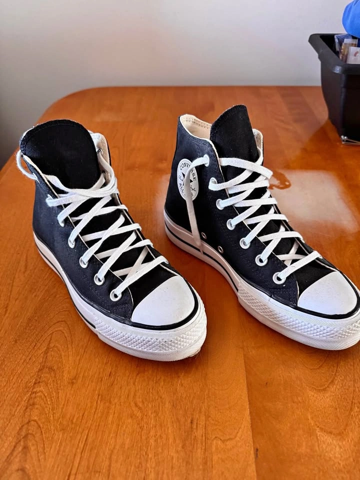 Black Chuck Taylor Converse All Star High Tops