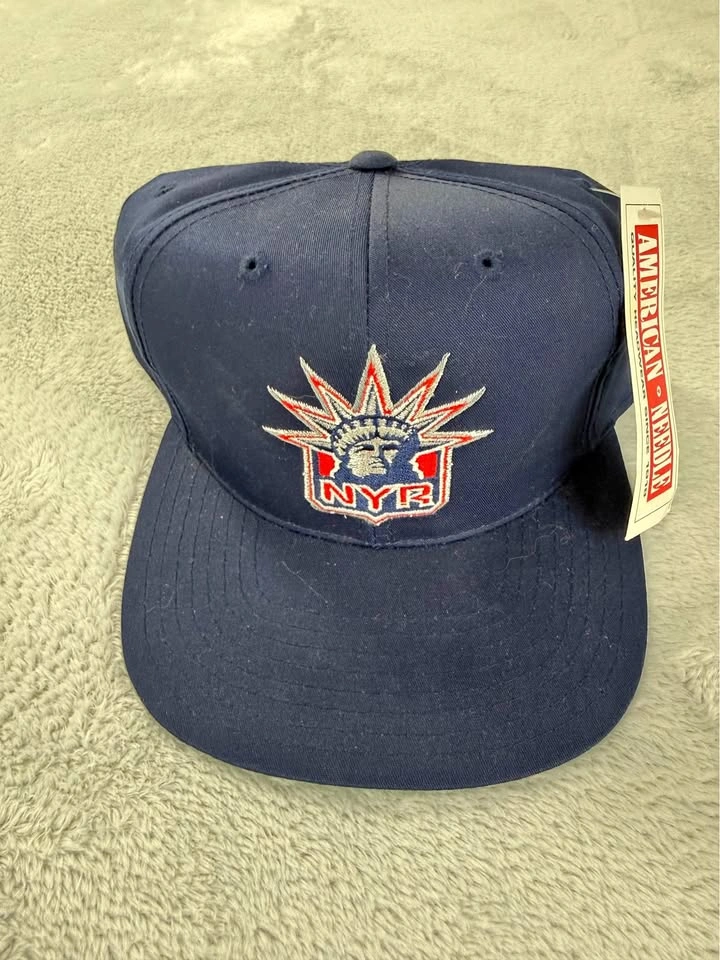 Vintage American Needle 90s New York Rangers Blue Snapback Hat N