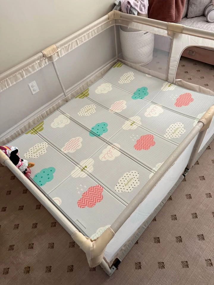 Baby Playpen with Mat – Like New - photo 5