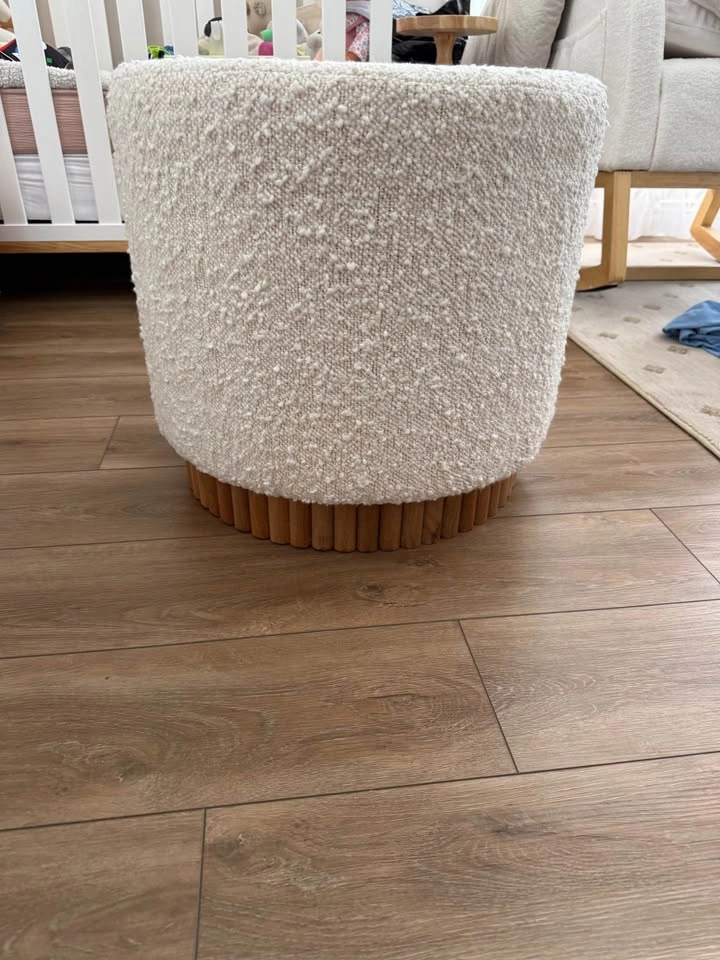 🤍 Bouclé Round Ottoman / Pouf - photo 3