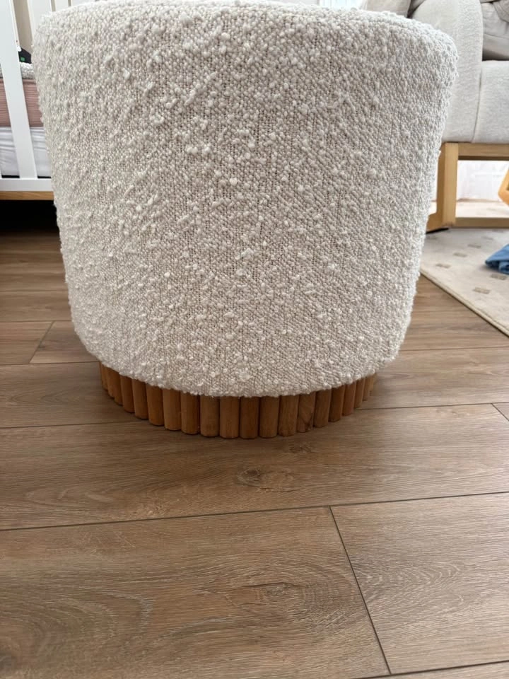 🤍 Bouclé Round Ottoman / Pouf - photo 4
