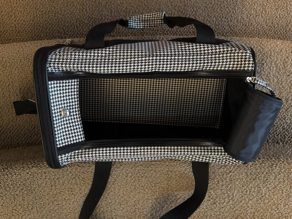 Soft-Sided Small Carrier - photo 2
