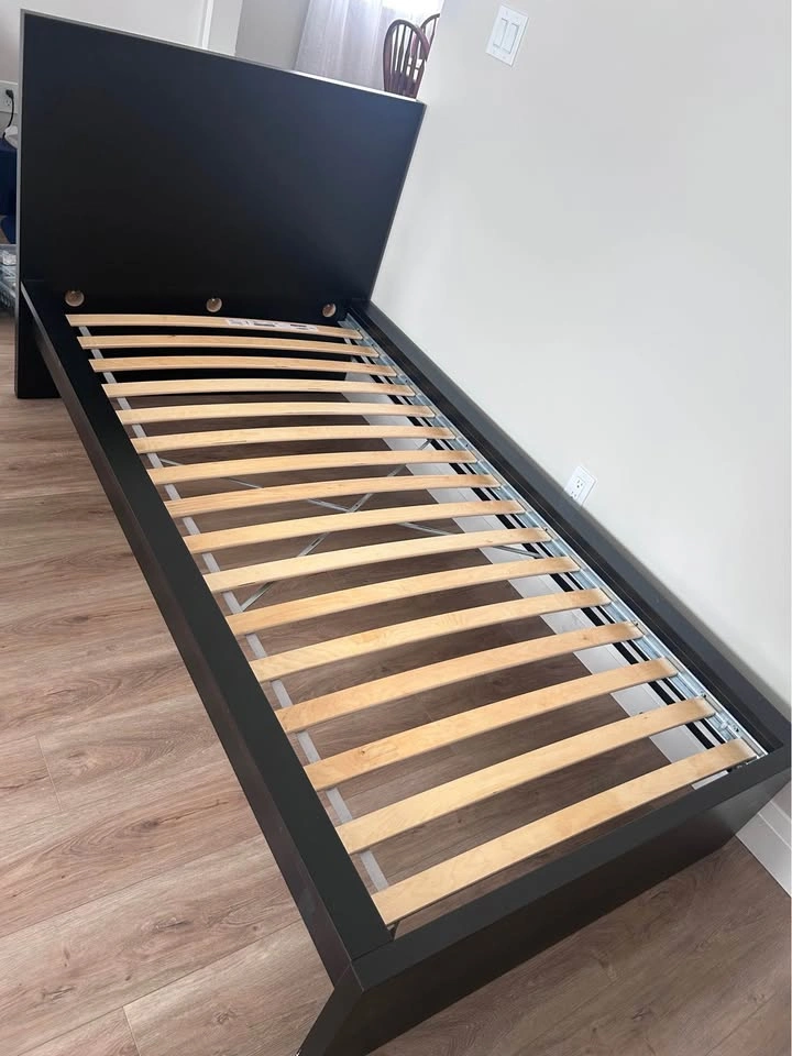 Black Platform Bed Frame (Full/Twin) - Like New - photo 5