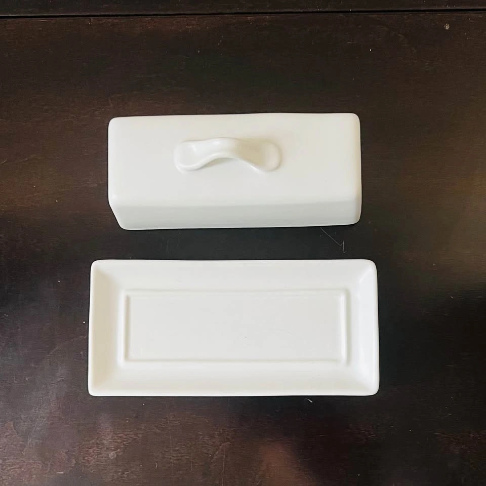 Park West Butter Dish / Oil or Vinegar Bottle $5 for both - photo 5