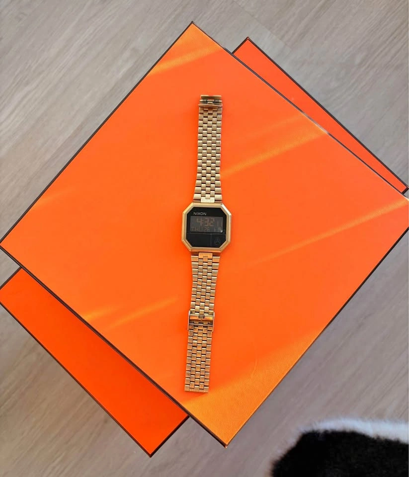 Nixon Watch