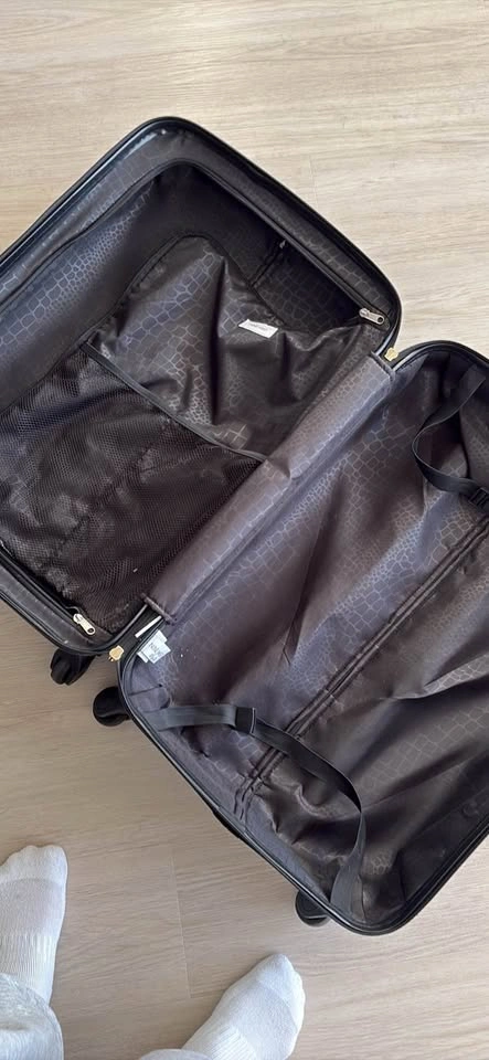 Nine West suitcase - photo 5