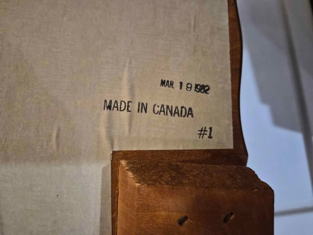 1982 Wood Jewelry Box - Green Velvet Interior - photo 4