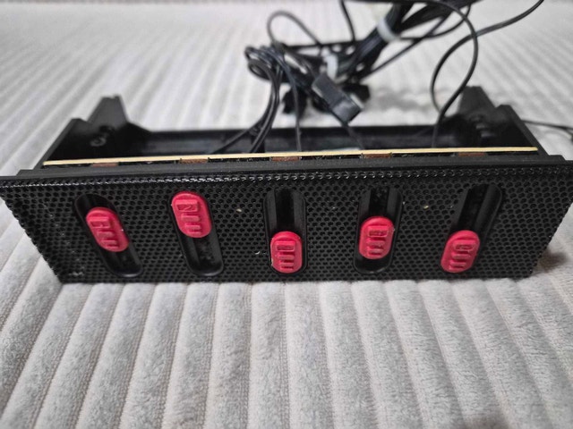 Multi Fan Controller for Computer - Retro