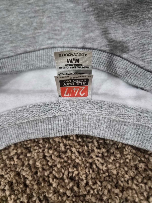 Sweater/Sweatpant Bundle (Never Used) - photo 4