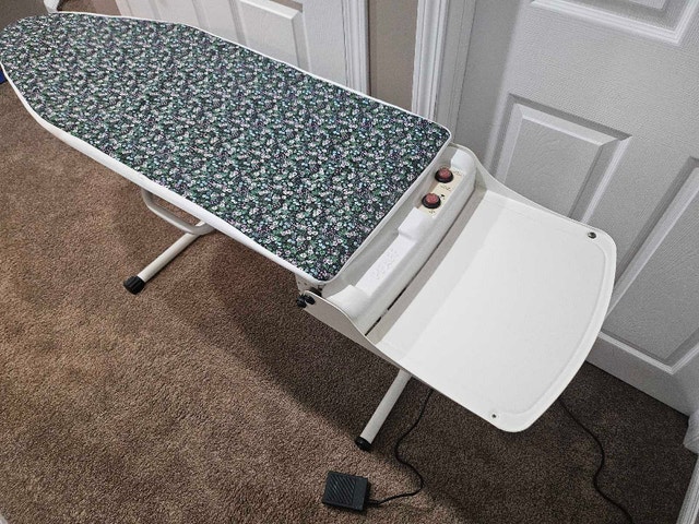 Pfaff CL 404 Heated Ironing Board - OBO - photo 2