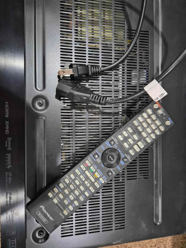 Pioneer 7.1 HDMI A/V Receiver w/ Remote - photo 3