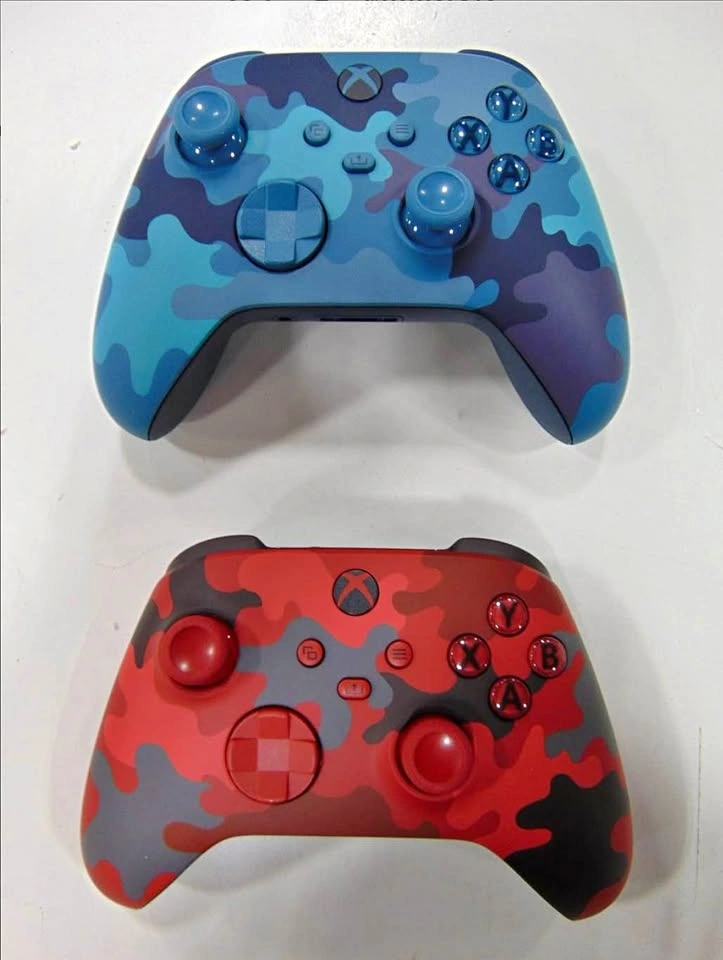 Xbox Wireless Controller Special Edition (Camo) – Like New