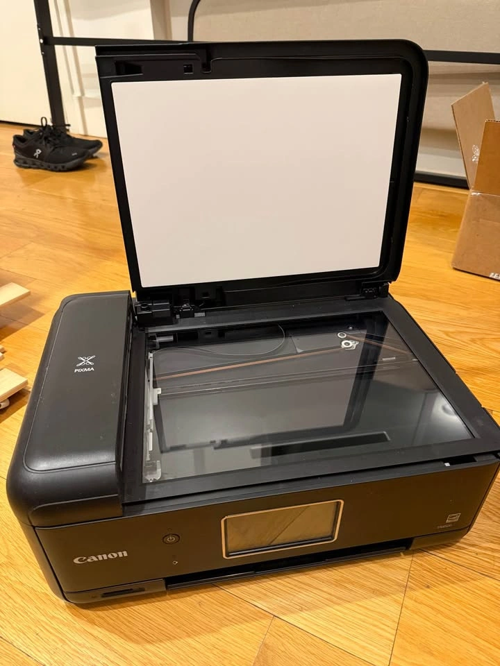 Canon TR8520 Pixma All-in-One Printer - photo 2
