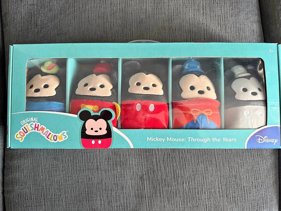 Mickey Mouse - Through the Years Box Set Disney x Squishmallows