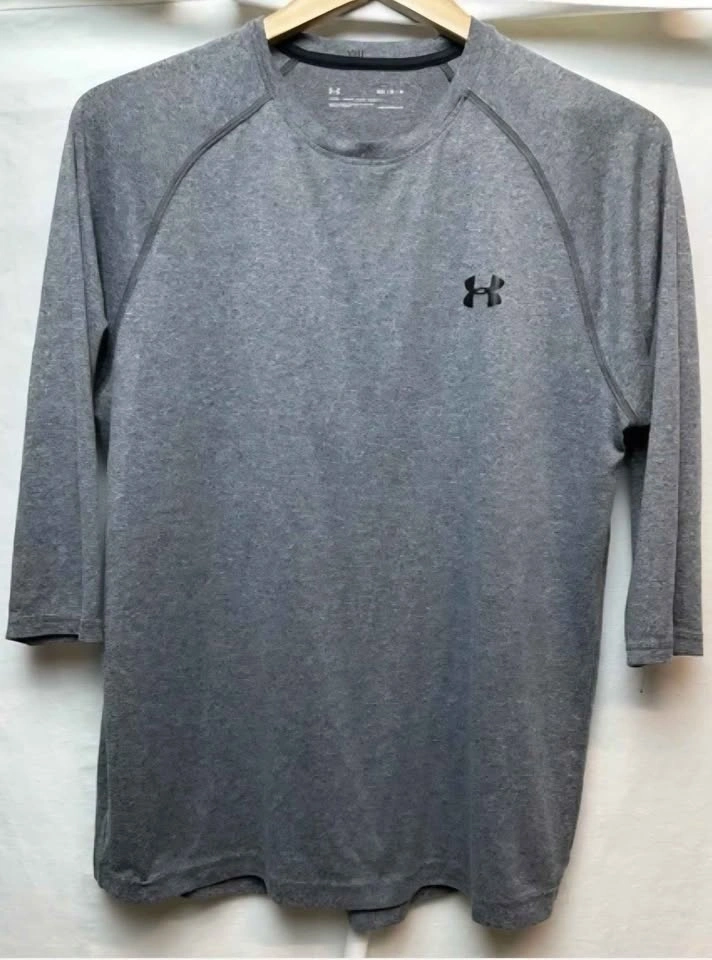 Under Armour Men's Longsleeve Gray HEATGEAR - Medium - photo 2