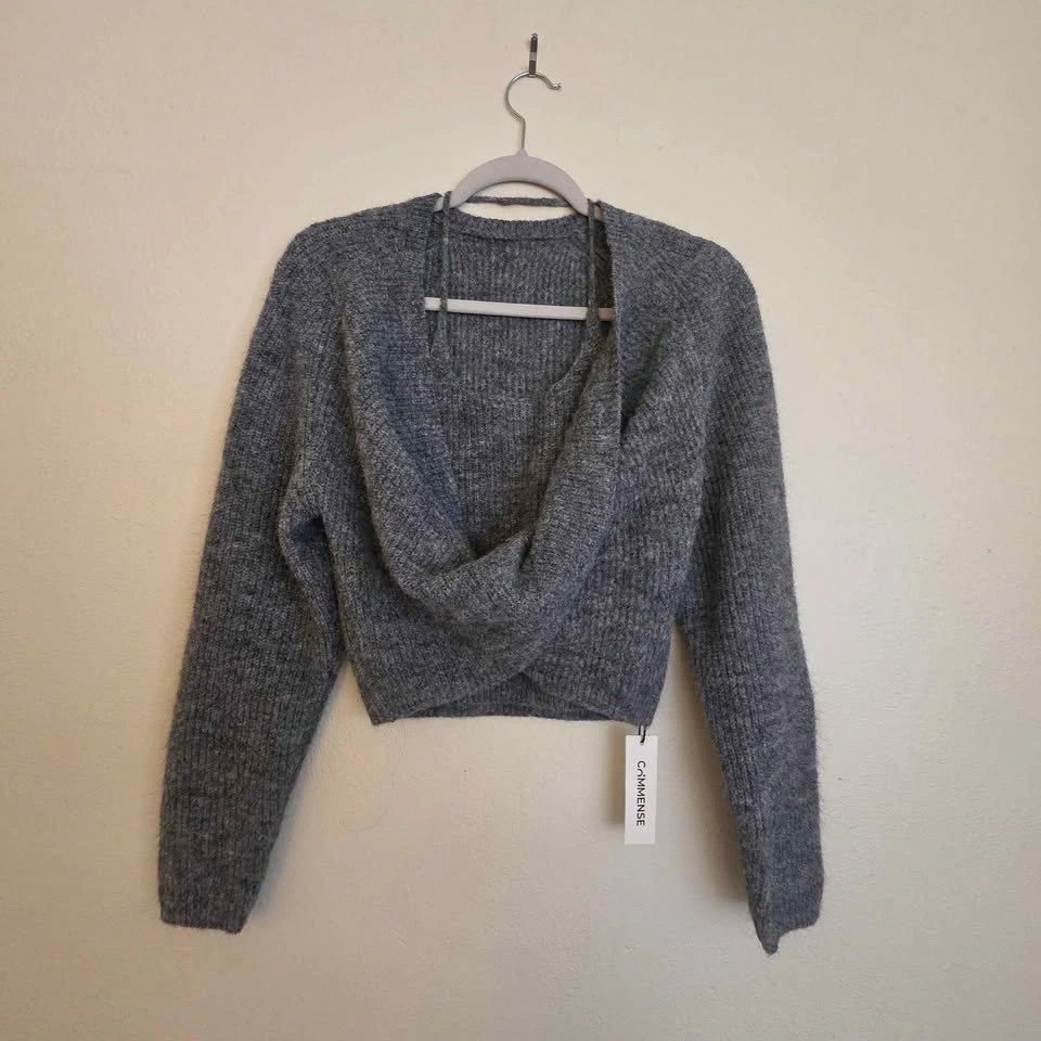 Commense NWT Halter Wrap Knit Sweater - photo 5