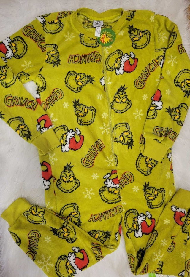 Adult Grinch Onesie Pajamas - Perfect for Holidays! - photo 3