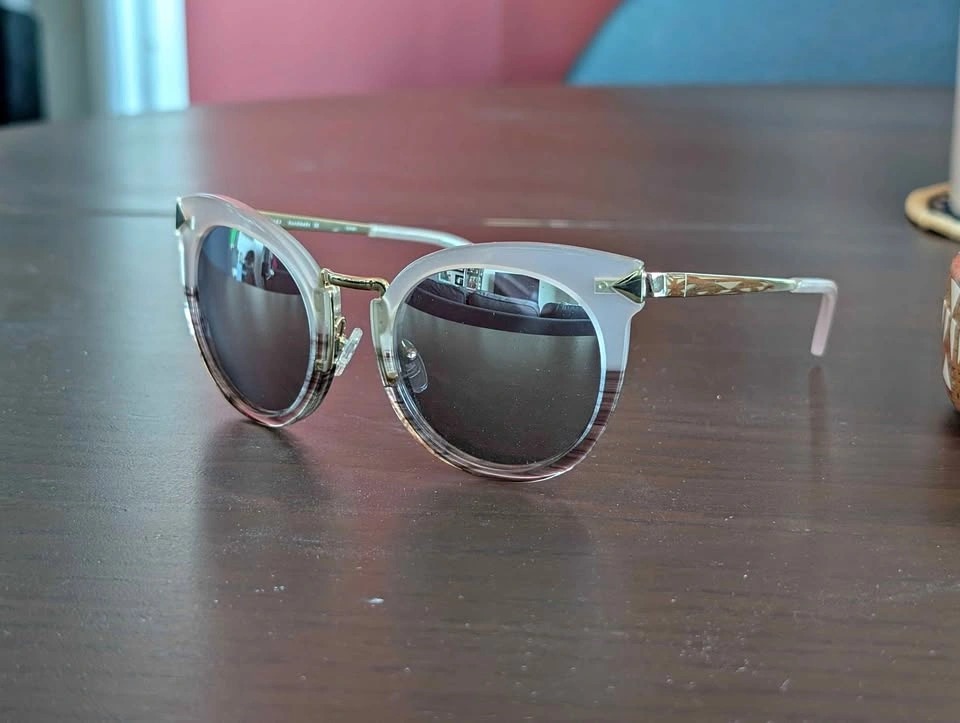 Cat Eye Mirrored Sunglasses