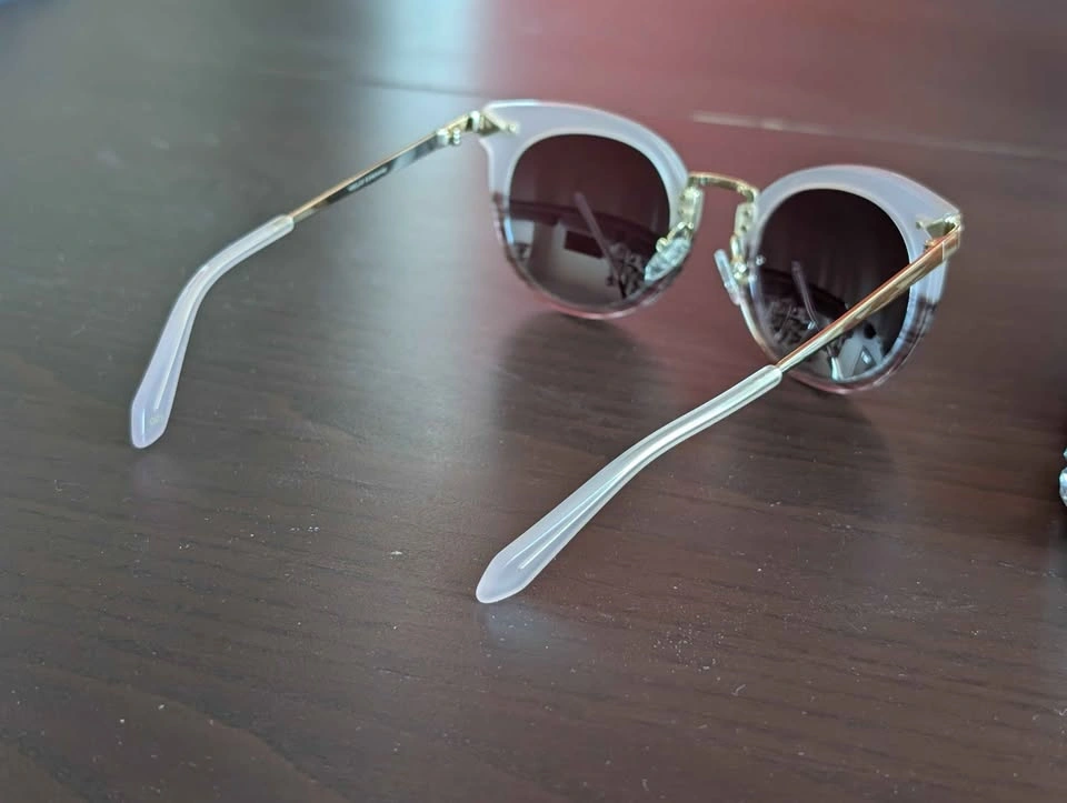 Cat Eye Mirrored Sunglasses - photo 2