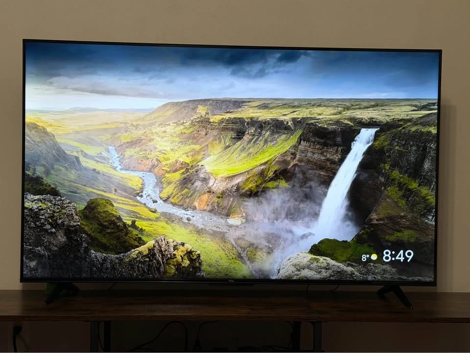 55” TCL TV - photo 2
